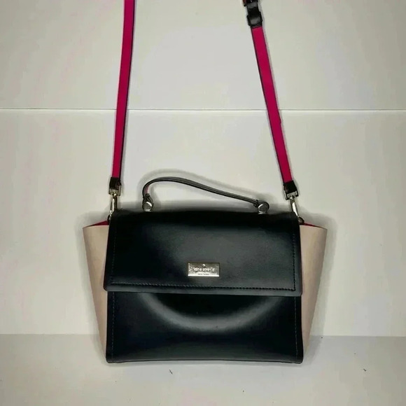 Kate Spade Arbor Hill Charlene LEATHER Black/ Baby Pink CROSSBODY Handbag - Picture 2 of 9